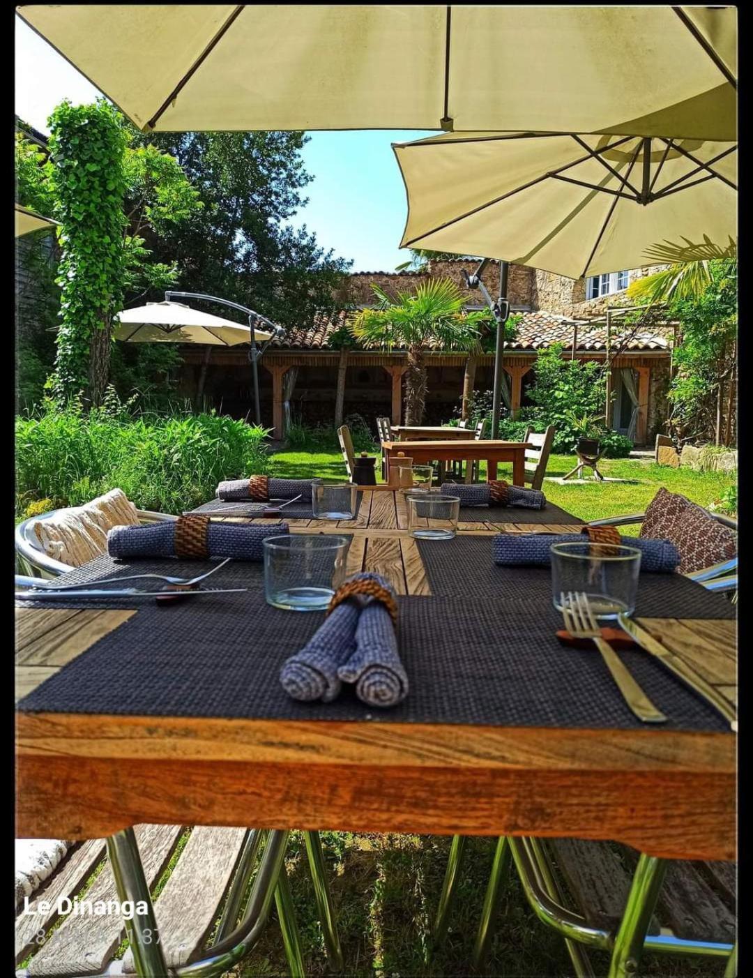 Le Dinanga Bed & Breakfast Leran Exterior photo